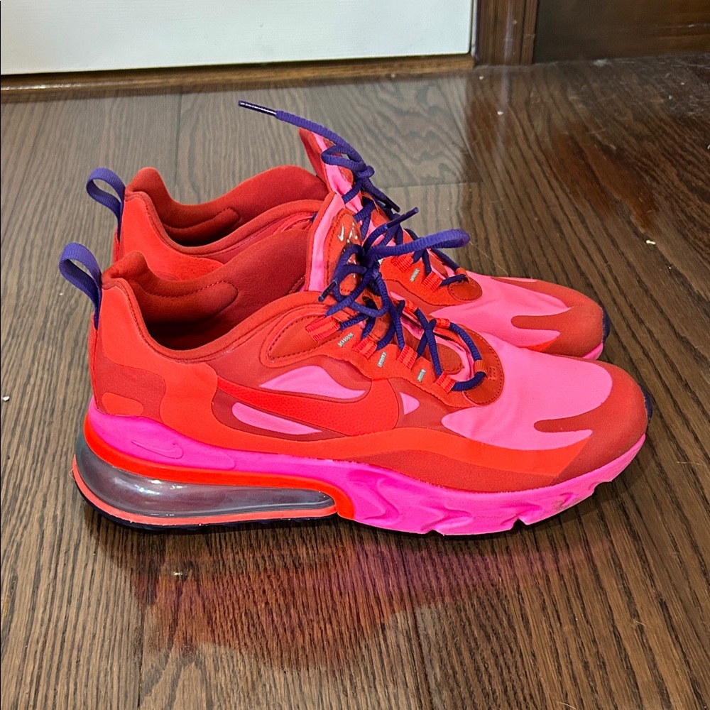 Nike Pink and Red Air React 270 gel back athletic lace up shoes 9.5